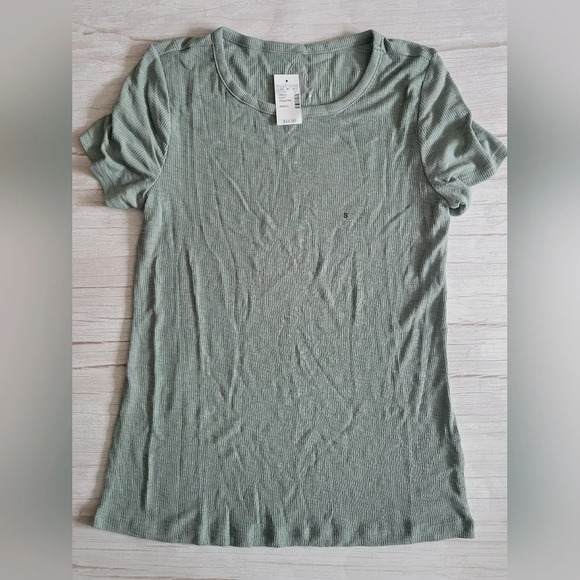 Maurices  24/7 Flawless Solid Rib Knit Tuck In Tee - Picture 2 of 5